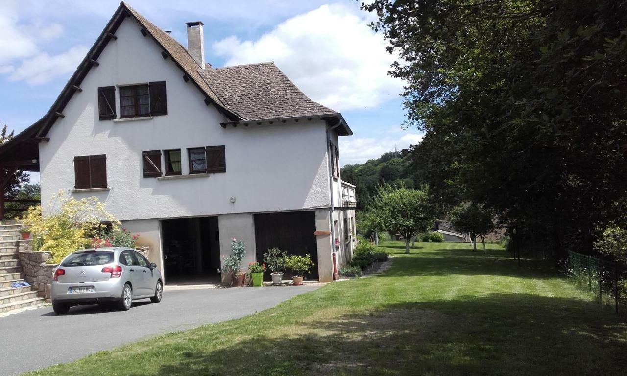 Grand Gite Rural Villa Salmiech Exterior photo